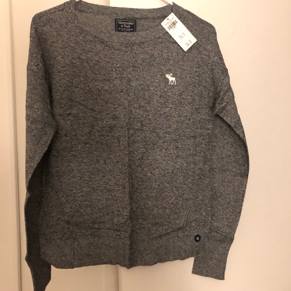 Abercrombie & Fitch sweater, size X Small, gray